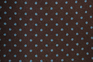メローラ MILANO SERIES ネクタイ ◆ ブラウン×ピンドット間隔広（ライトブルー）《セッテピエゲ》