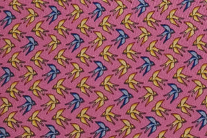 メローラ MEROLA SERIES ネクタイ ◆ ピンク×ツバメ模様（ブルー・イエロー）《50オンス》